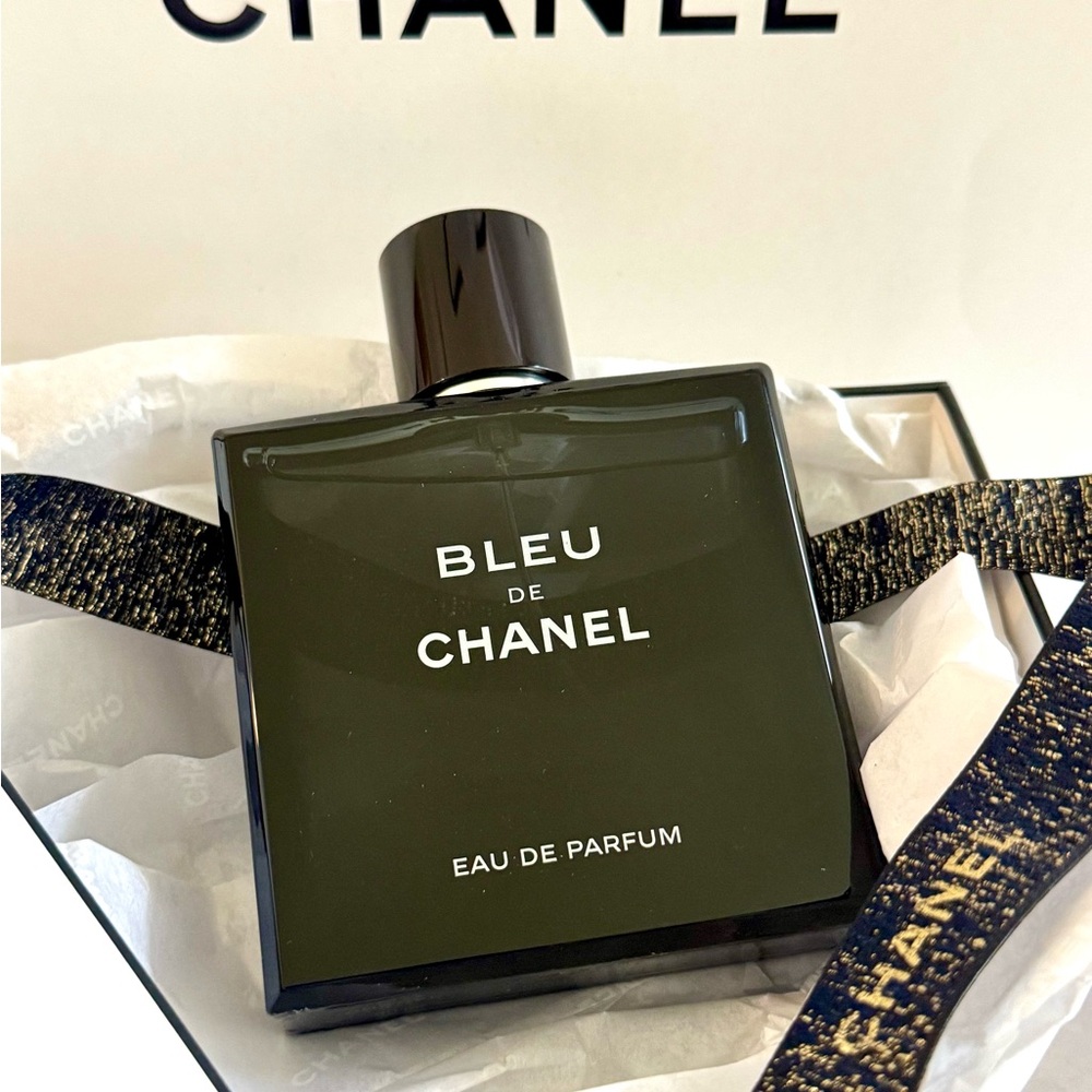 CHANEL Bleu de Chanel Eau de Parfum